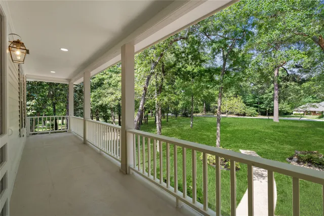 a view of a house with a big yard