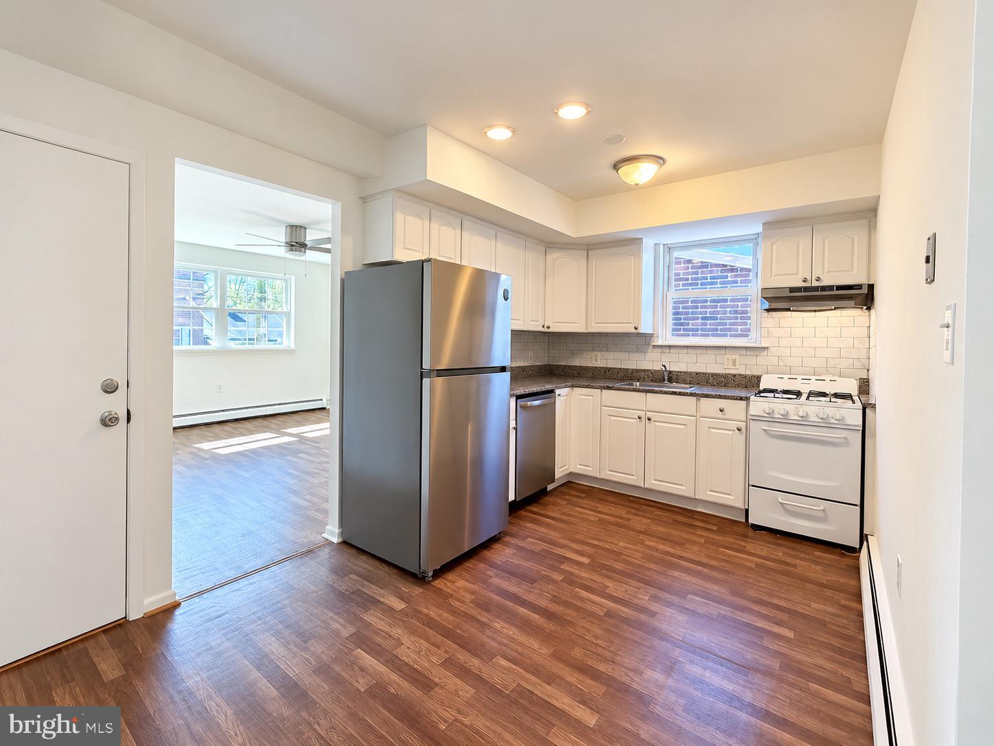 362 Ripka Street Philadelphia, PA 19128 - Photo 1 of 10 Gallery Image 1