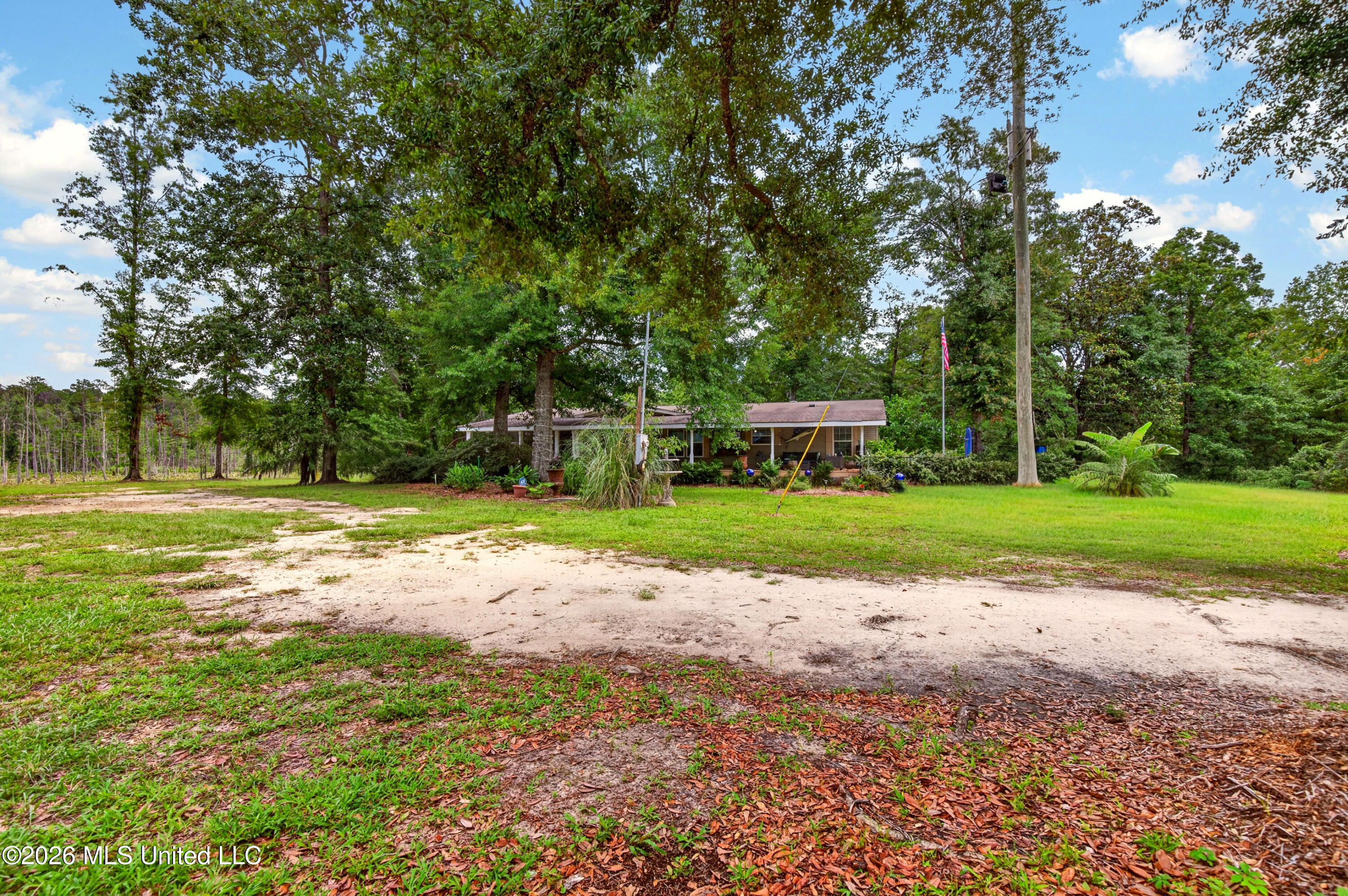 17990 Cuevas Road Kiln, MS 39556 - Photo 5 of 76 17990CuevasRd.-3