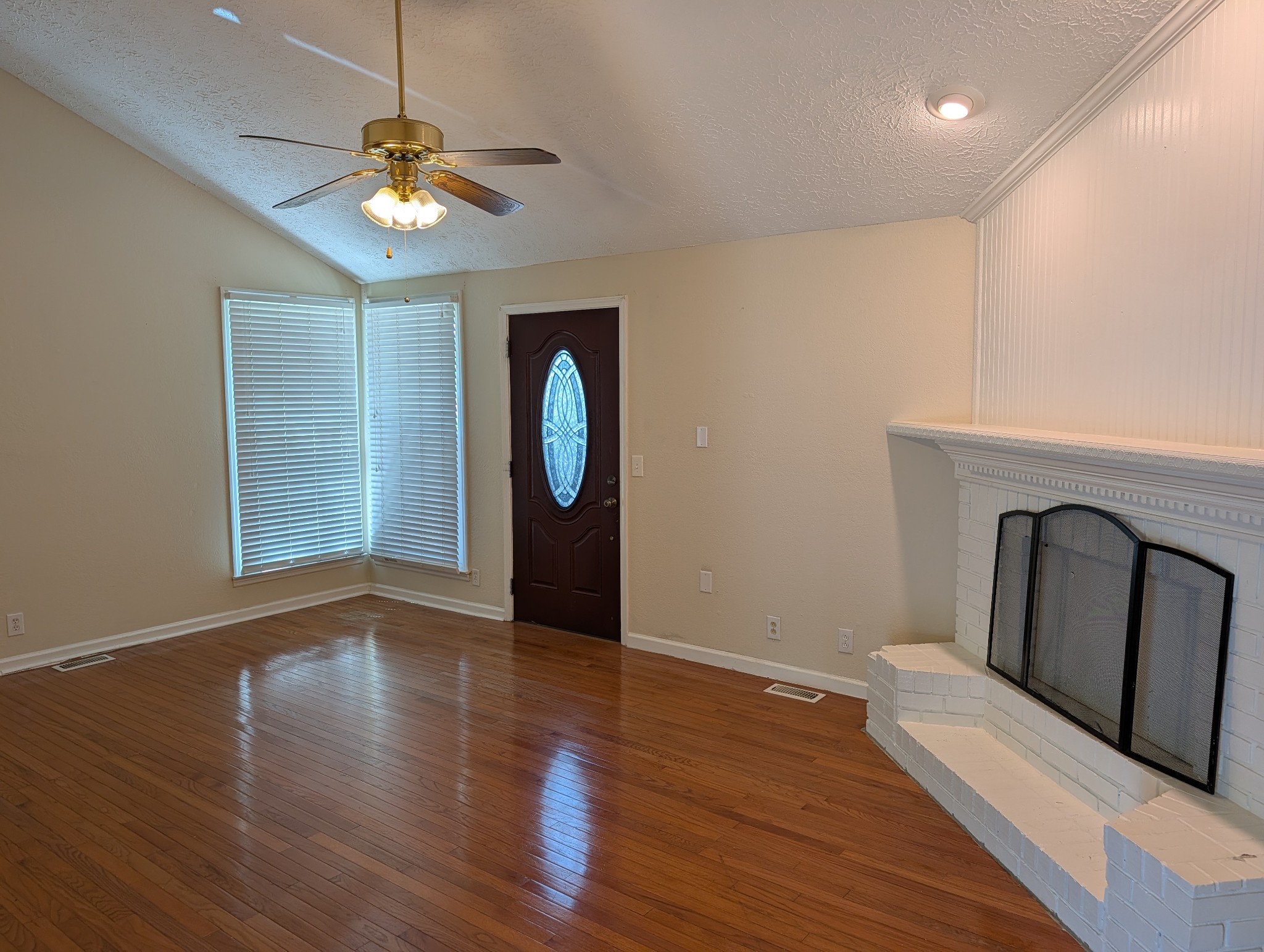 102 Post Oak Road Hendersonville, TN 37075 - Photo 14 of 32