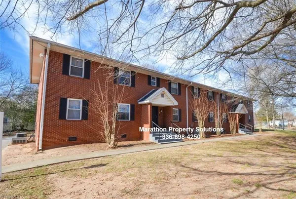 $825 | 1225 New Hope Lane, Unit G, Winston-Salem, NC 27105