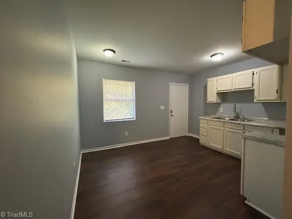 $825 | 1225 New Hope Lane, Unit G, Winston-Salem, NC 27105