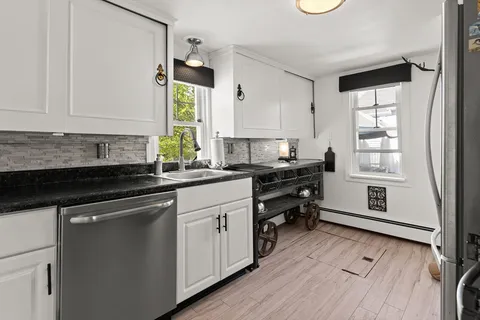 $975,000 | 4 54th Street, Newburyport, MA 01950