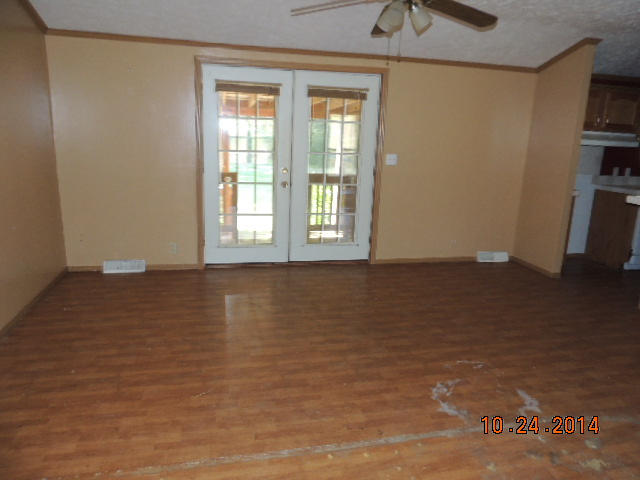 1022 Cloyds Church Road Greenback, TN 37742 - Photo 5 of 10 DSCN0069