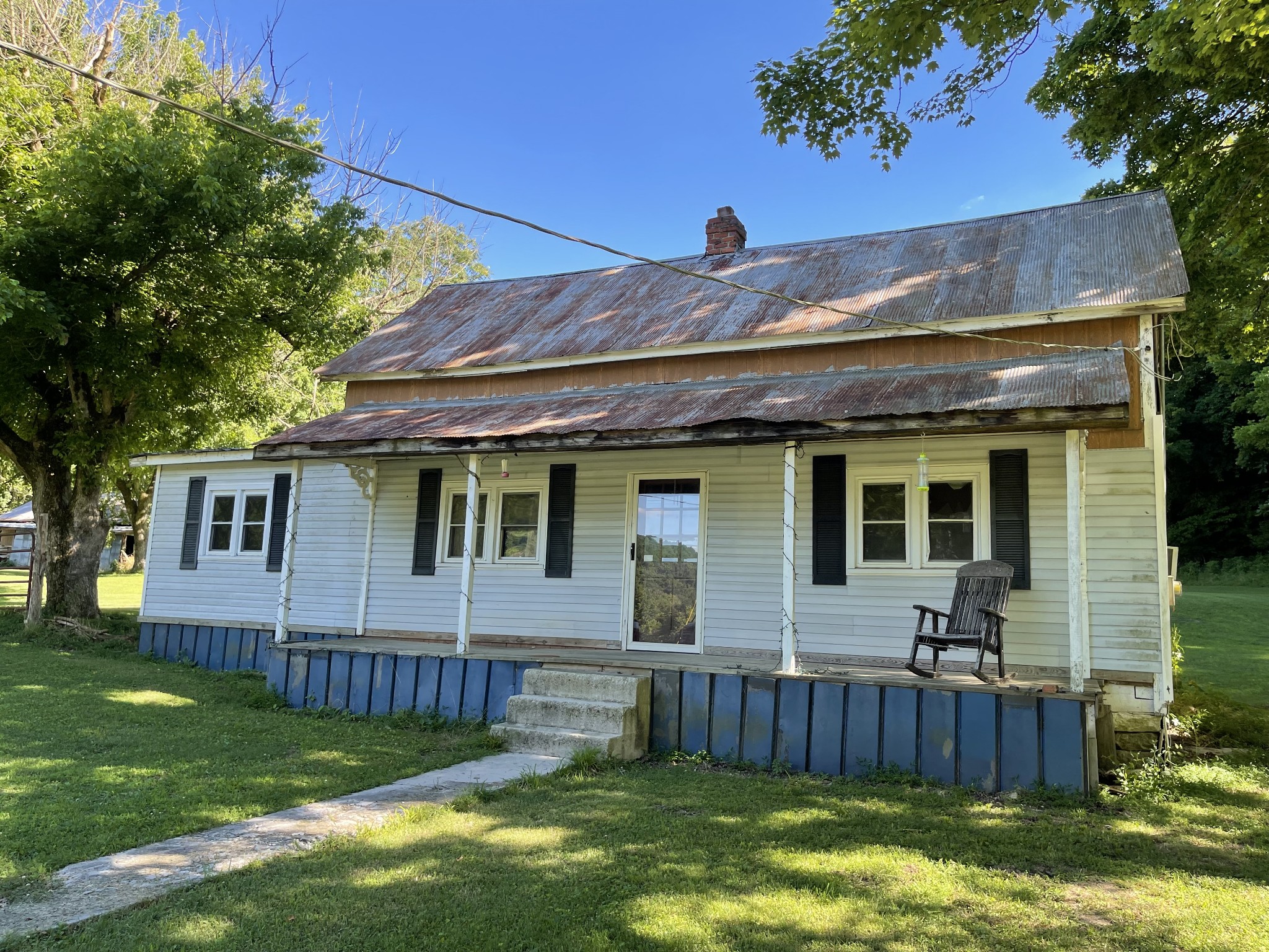 1102 Garner Hollow Road Pulaski, TN 38478 - Photo 2 of 41
