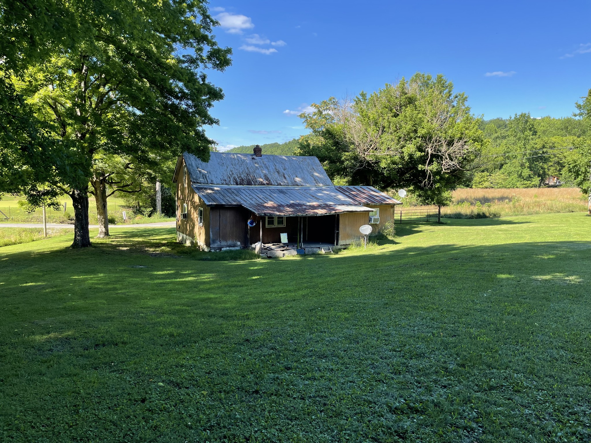 1102 Garner Hollow Road Pulaski, TN 38478 - Photo 3 of 41