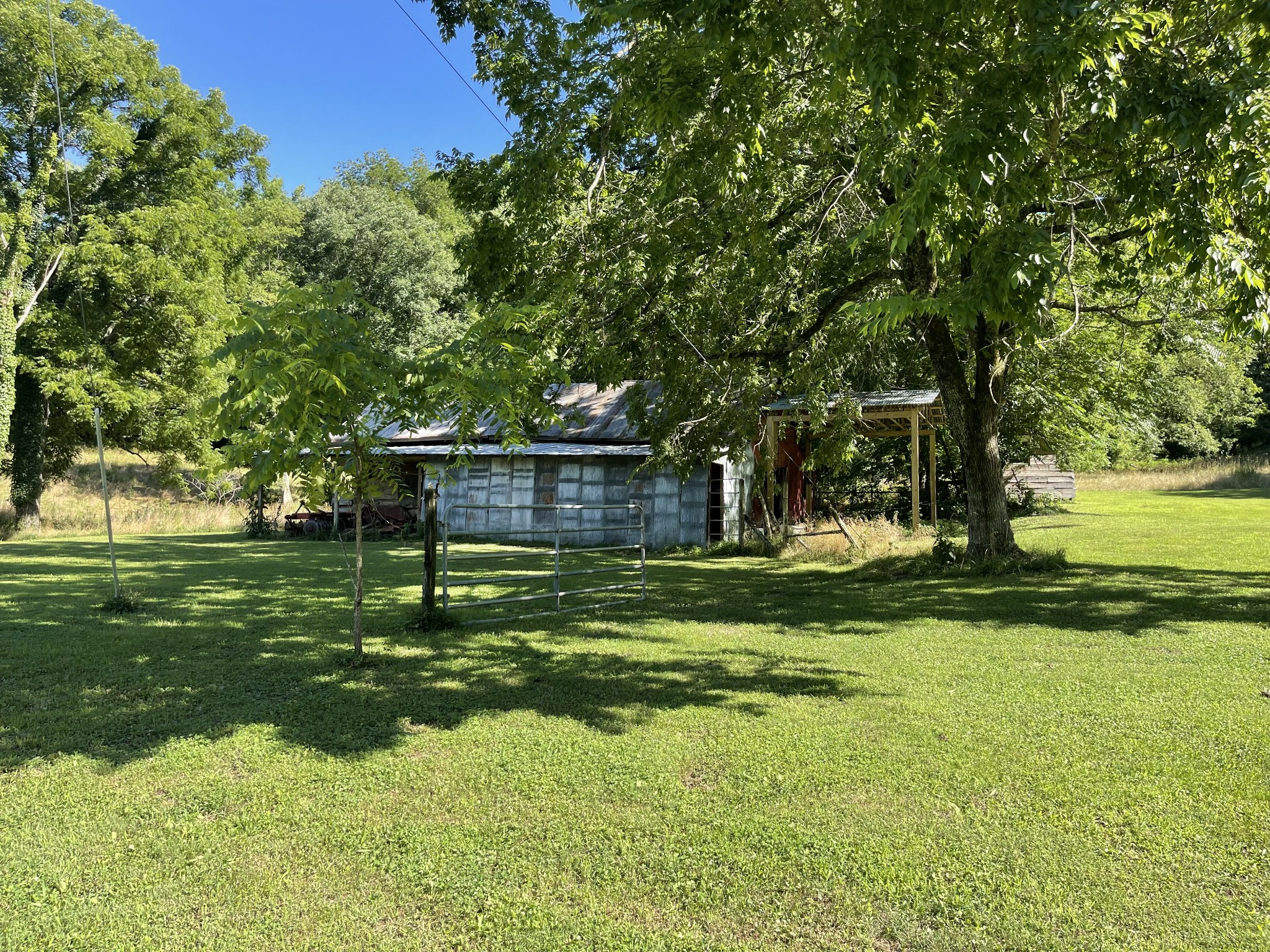 1102 Garner Hollow Road Pulaski, TN 38478 - Photo 5 of 41