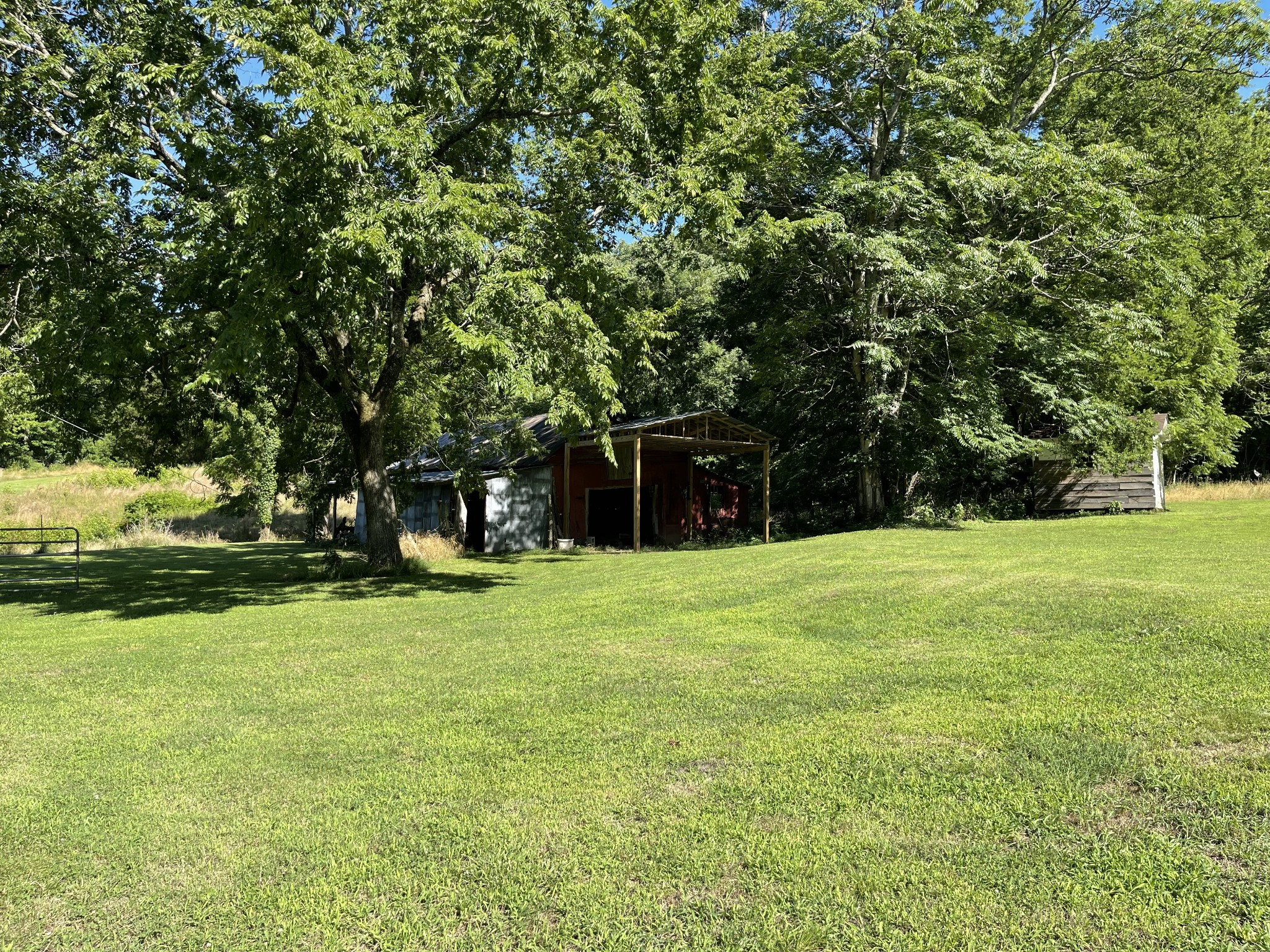 1102 Garner Hollow Road Pulaski, TN 38478 - Photo 9 of 41