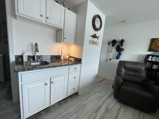 550 Winnacunnet Road, Unit 203 Hampton, NH 03842 - Photo 2 of 22