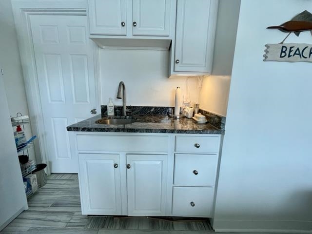 550 Winnacunnet Road, Unit 203 Hampton, NH 03842 - Photo 3 of 22