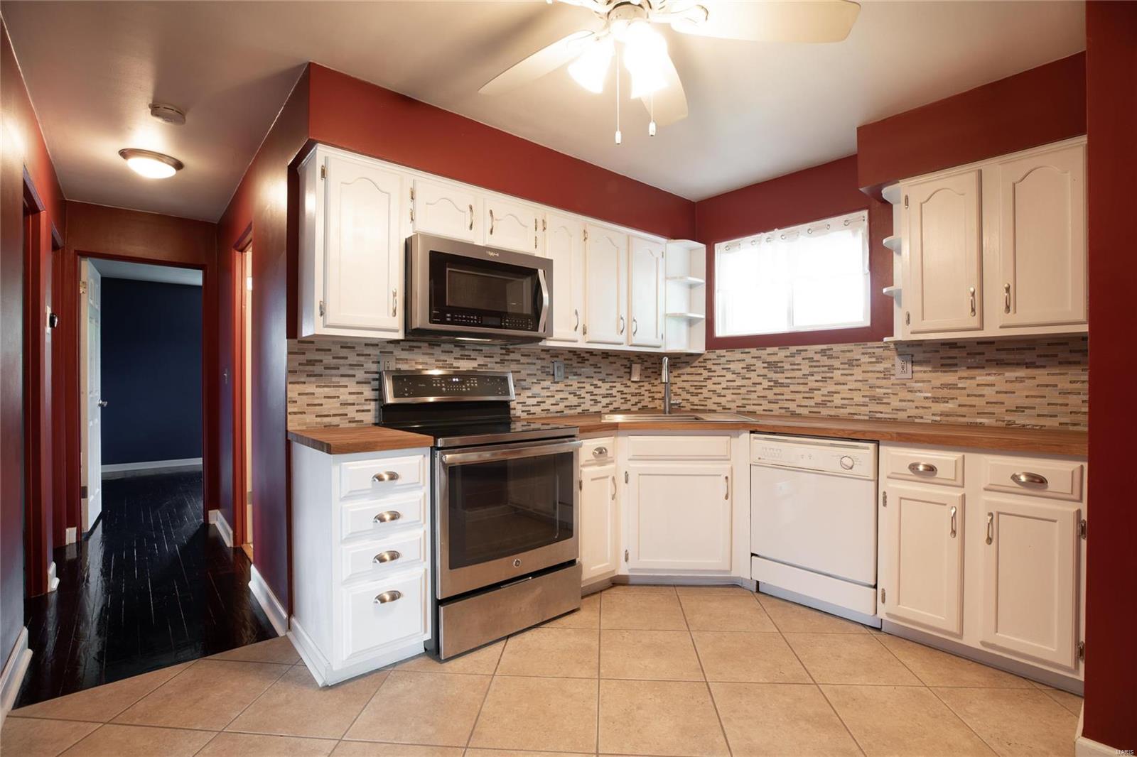 2539 Pontoon Road Granite City, IL 62040 - Photo 7 of 25 Gallery Image 7