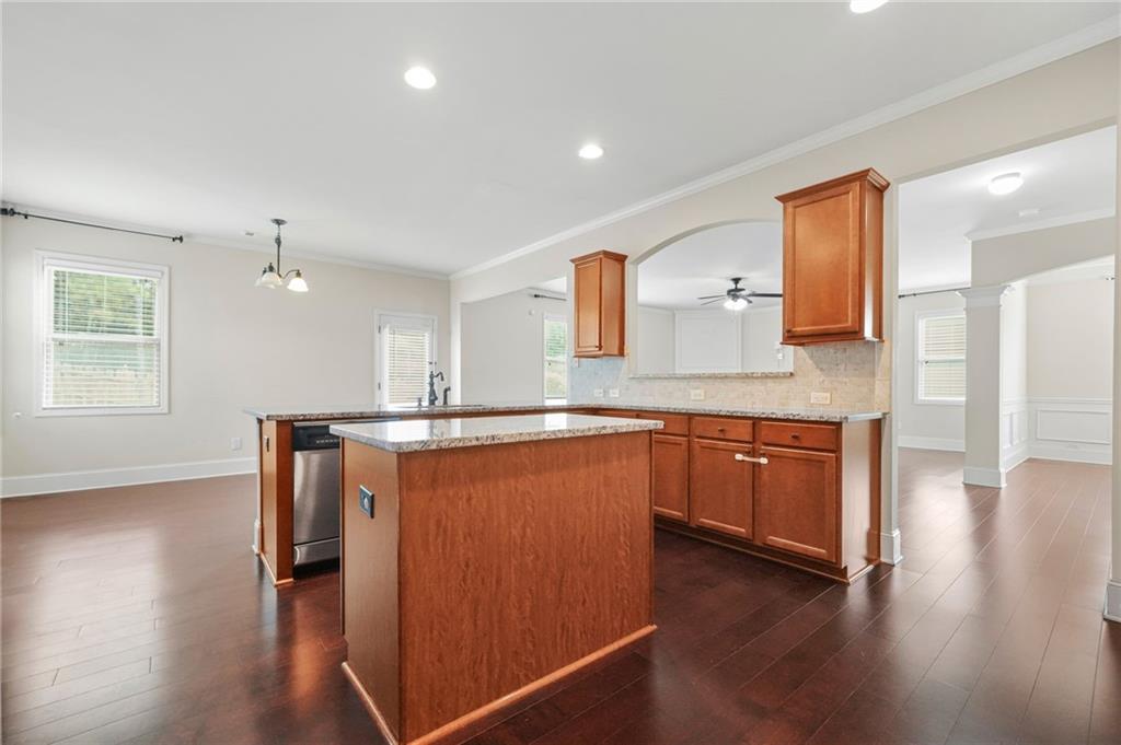 1365 Delo Lane Cumming, GA 30041 - Photo 15 of 46