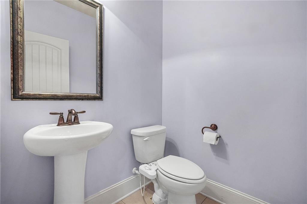 1365 Delo Lane Cumming, GA 30041 - Photo 40 of 46