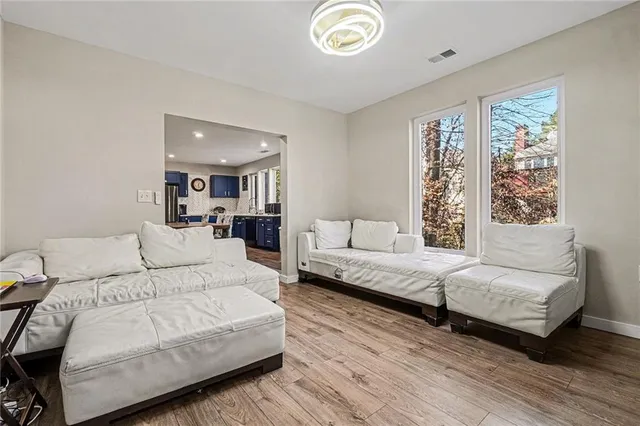 $715,000 | 3336 Creatwood Trail Southeast, Smyrna, GA 30080