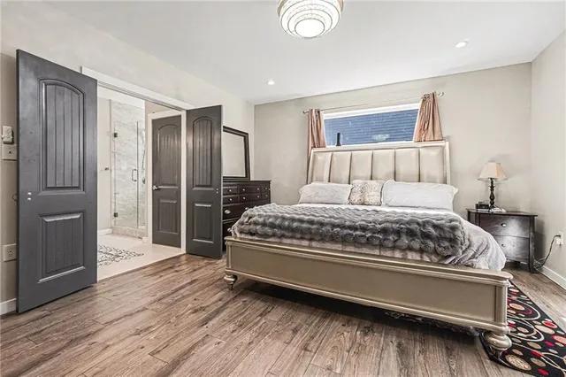 $715,000 | 3336 Creatwood Trail Southeast, Smyrna, GA 30080