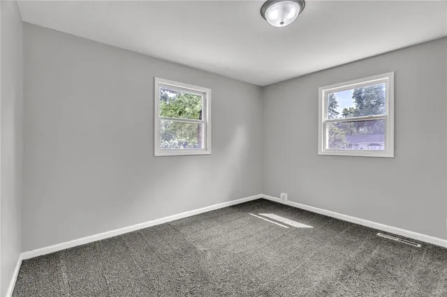 $208,000 | 810 Northeast 62nd Street, Gladstone, MO 64118