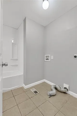 $208,000 | 810 Northeast 62nd Street, Gladstone, MO 64118