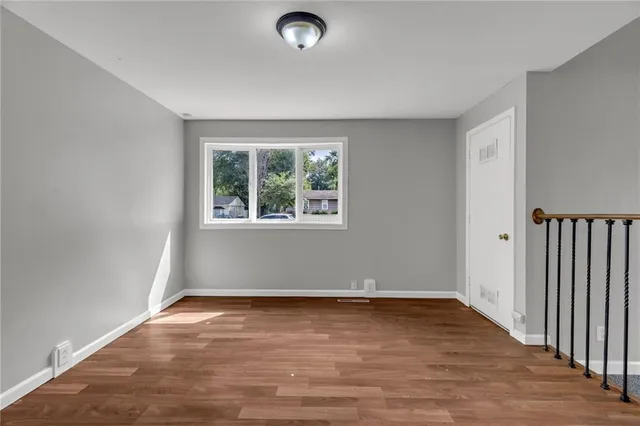 $208,000 | 810 Northeast 62nd Street, Gladstone, MO 64118