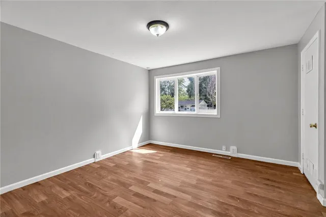 $208,000 | 810 Northeast 62nd Street, Gladstone, MO 64118