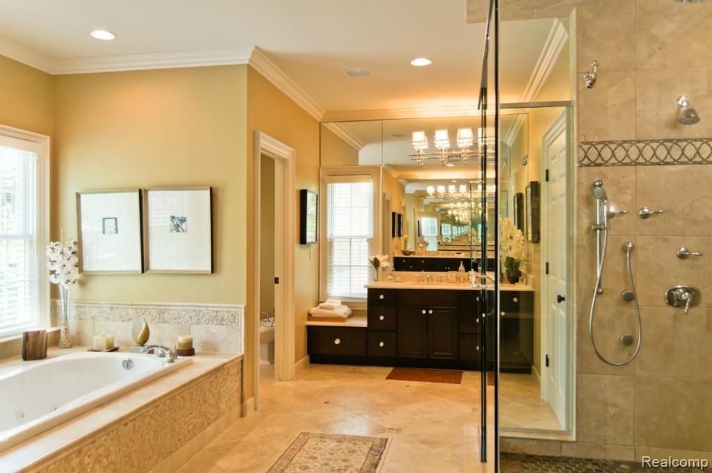 2601 Indian Mound Road Bloomfield Hills, MI 48301 - Photo 18 of 23