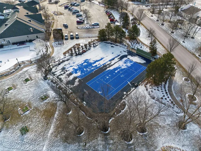 $299,000 | 1596 Ludington Circle, Romeoville, IL 60446