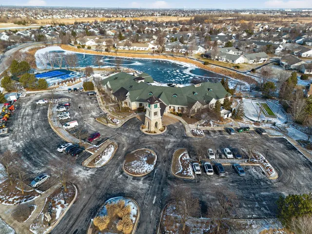 $299,000 | 1596 Ludington Circle, Romeoville, IL 60446