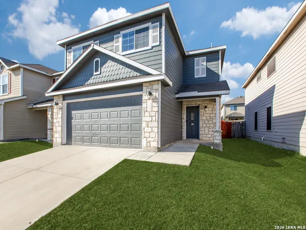 $1,795 | 307 Quince Flower, San Antonio, TX 78253