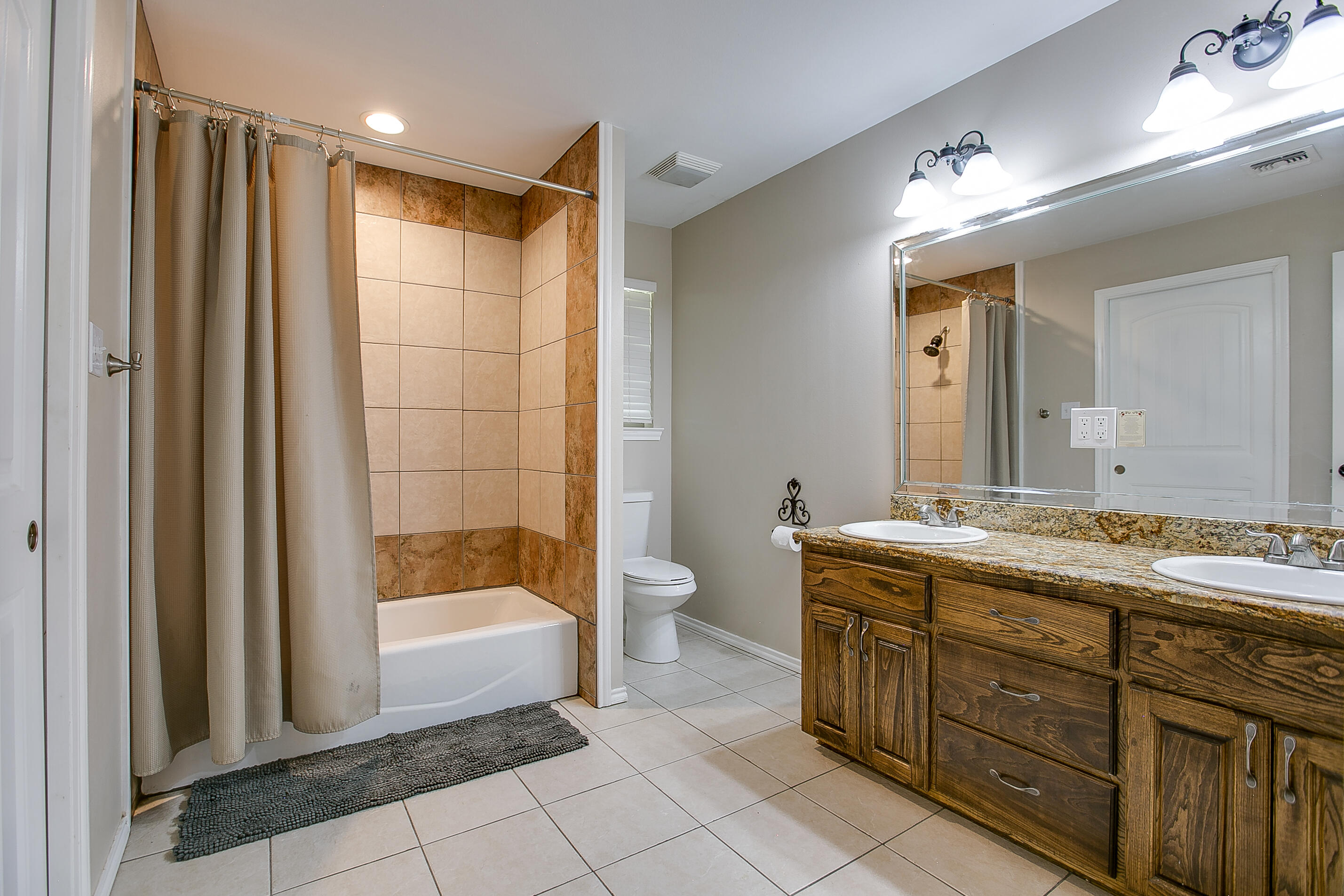 4373 3rd Road San Angelo, TX 76905 - Photo 31 of 37 6L4A8633Blended