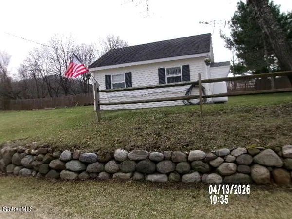 $149,900 | 194 Hartford Main Street, Hartford, NY 12832