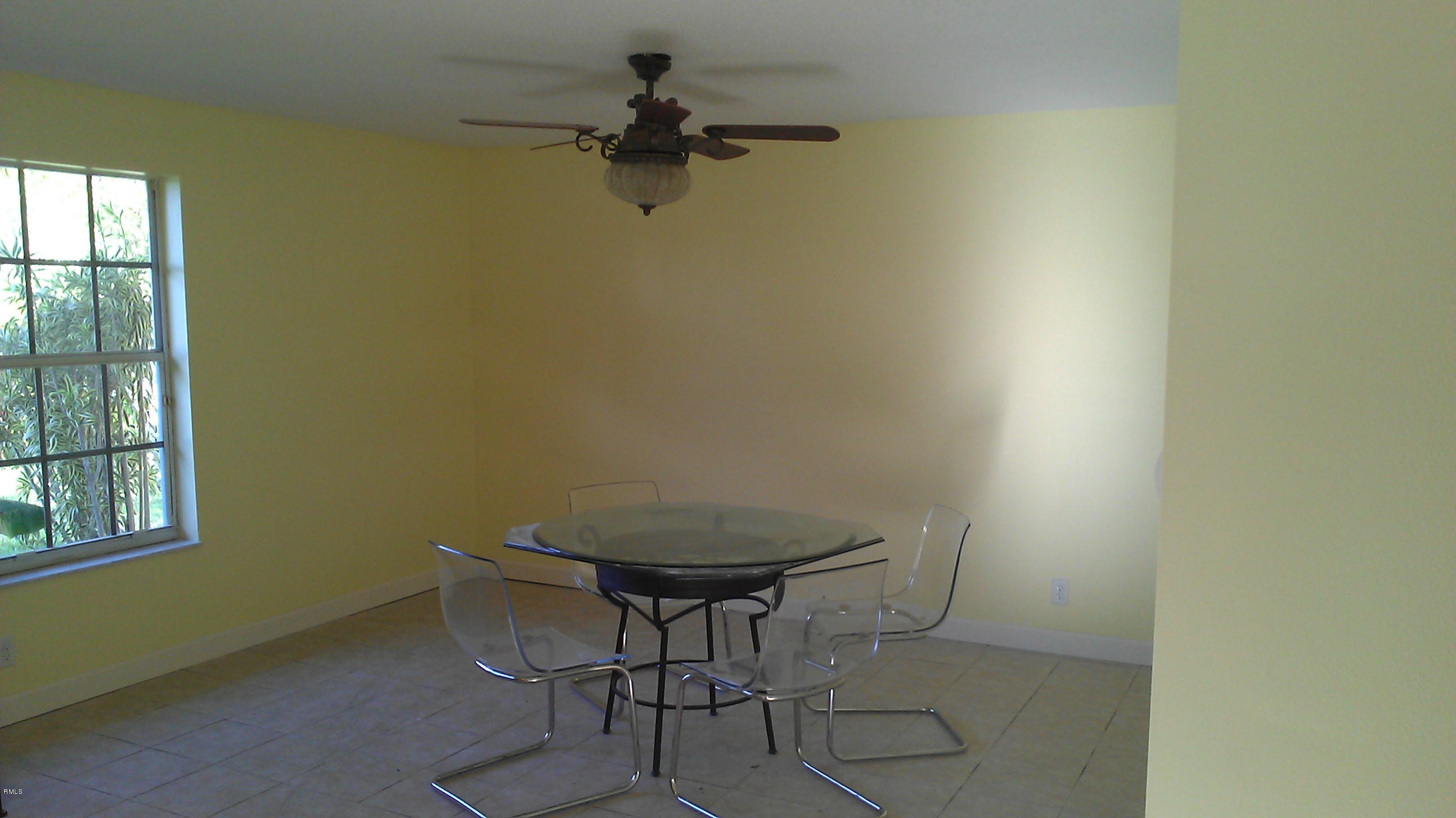 6726 3rd Street Jupiter, FL 33458 - Photo 7 of 7 living area