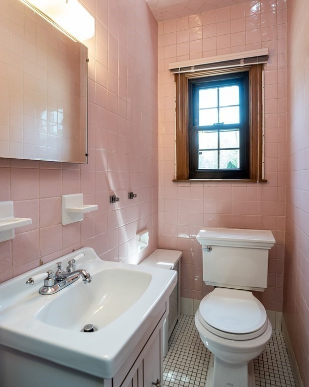 85 Emerson Road Longmeadow, MA 01106 - Photo 15 of 34 Gallery Image 15