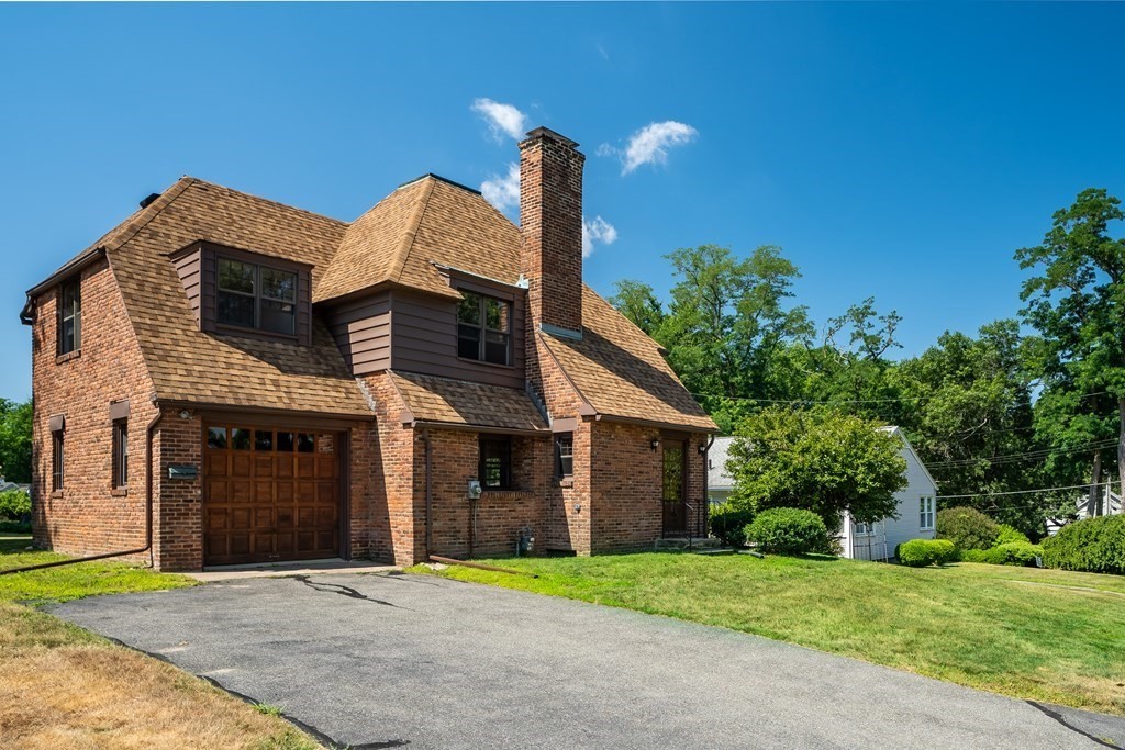85 Emerson Road Longmeadow, MA 01106 - Photo 2 of 34 Gallery Image 2