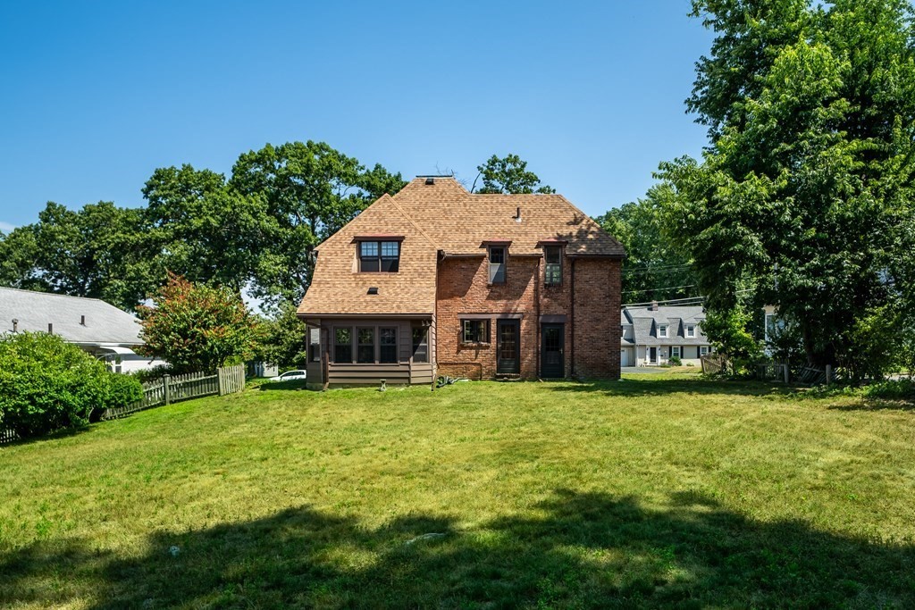 85 Emerson Road Longmeadow, MA 01106 - Photo 31 of 34 Gallery Image 31