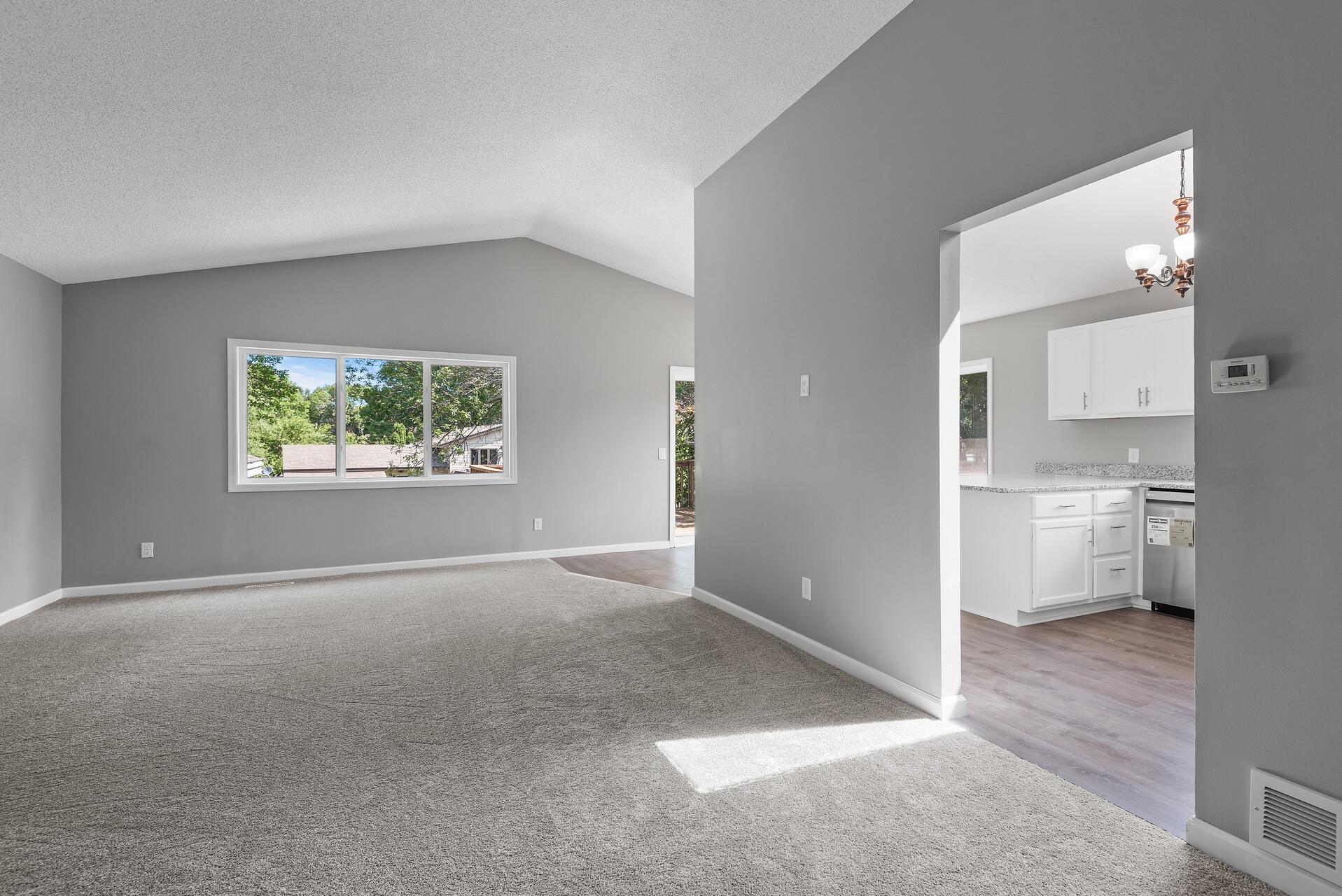 14352 Embry Path Apple Valley, MN 55124 - Photo 16 of 45 Gallery Image 16