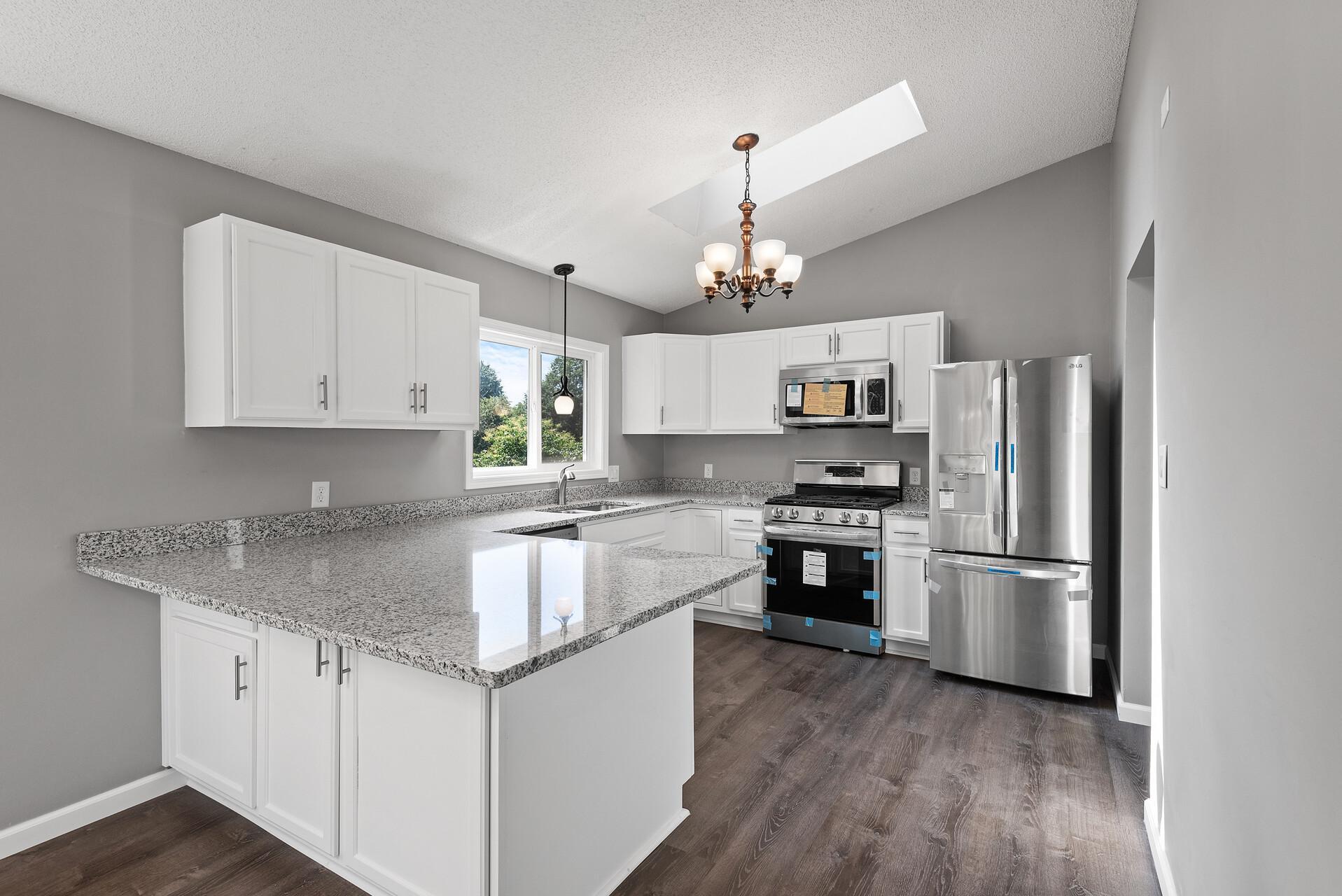 14352 Embry Path Apple Valley, MN 55124 - Photo 20 of 45 Gallery Image 20