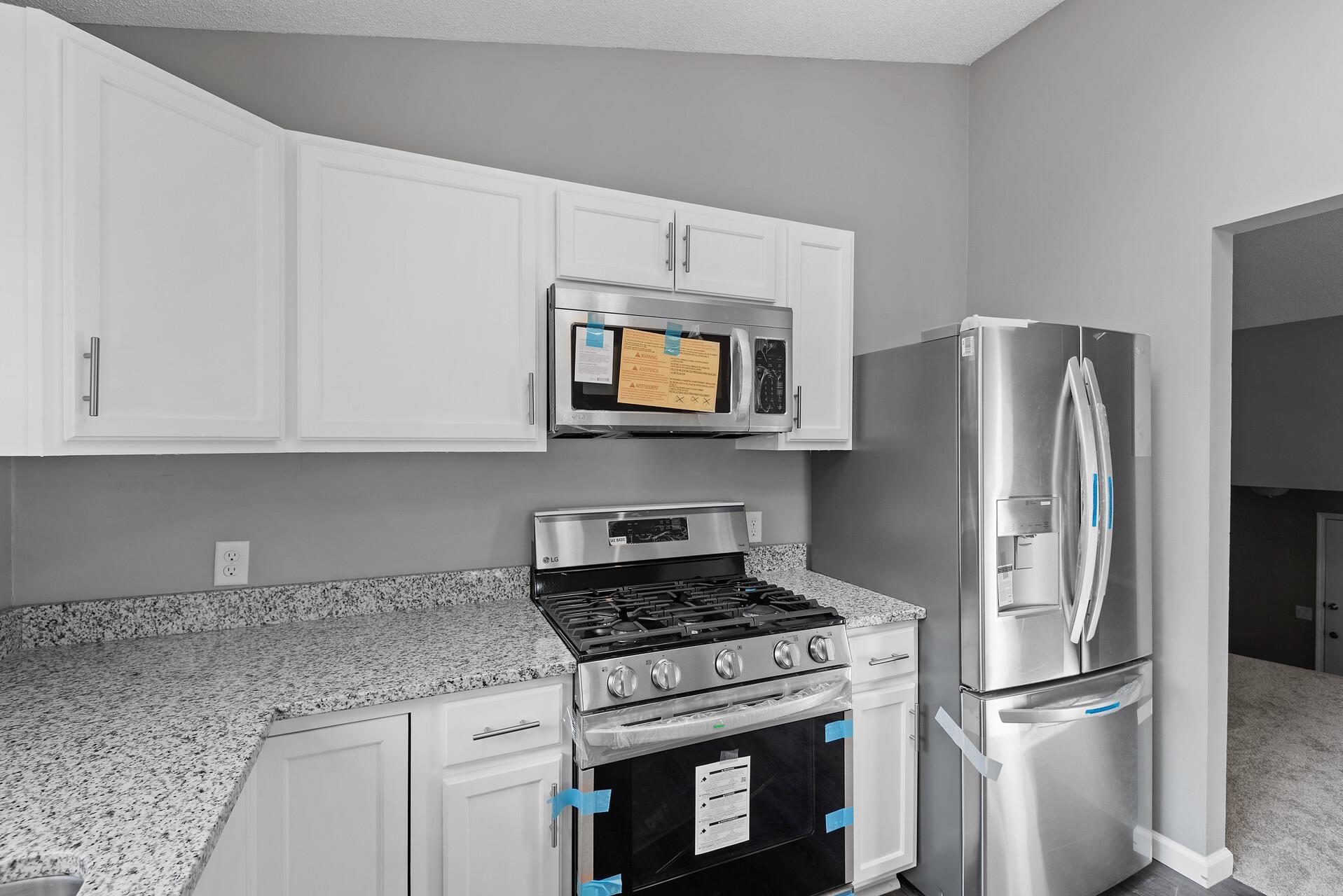 14352 Embry Path Apple Valley, MN 55124 - Photo 22 of 45 Gallery Image 22