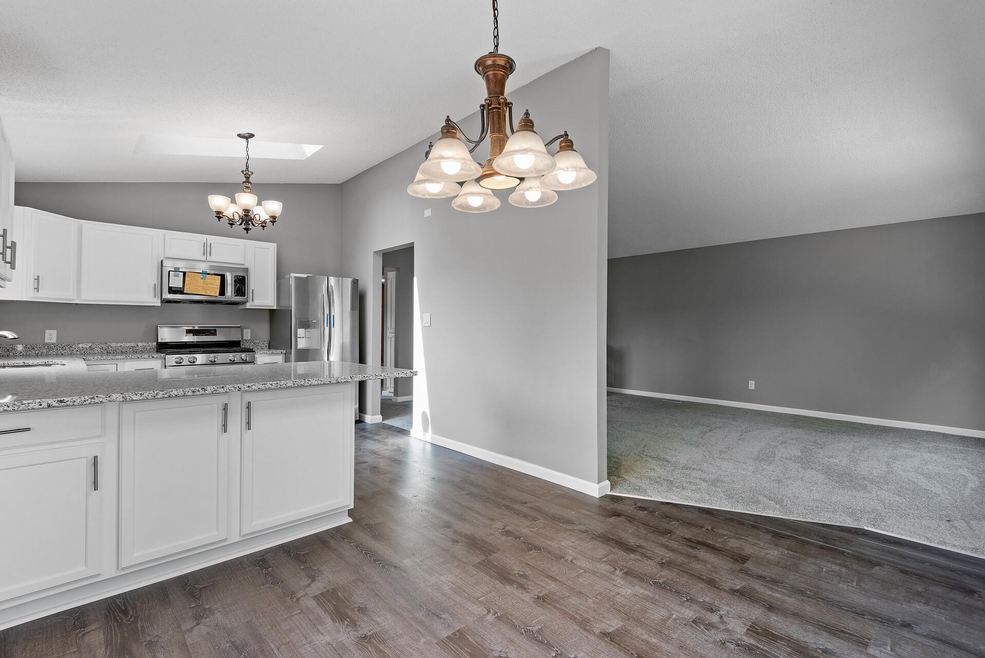 14352 Embry Path Apple Valley, MN 55124 - Photo 26 of 45 Gallery Image 26