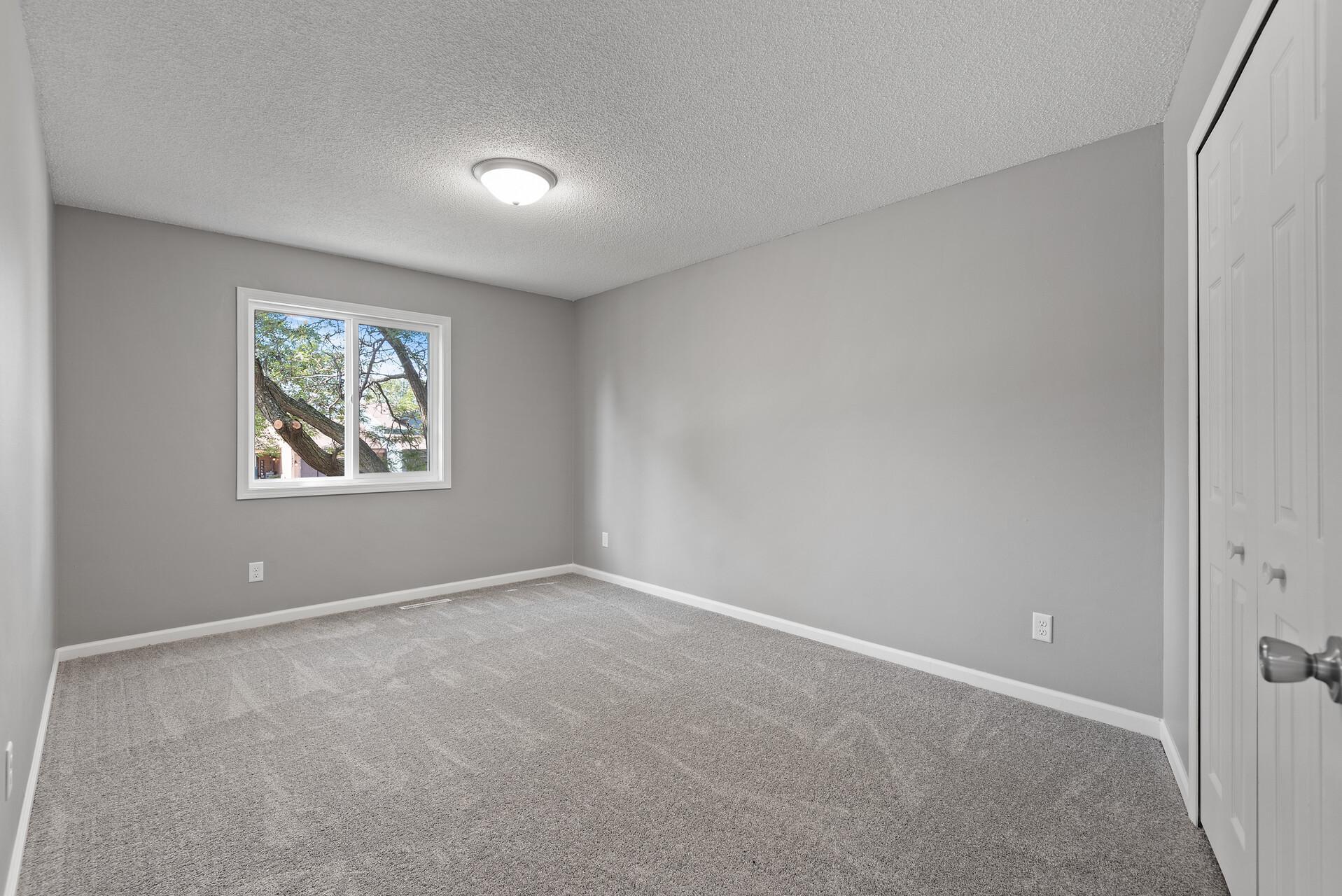 14352 Embry Path Apple Valley, MN 55124 - Photo 30 of 45 Gallery Image 30