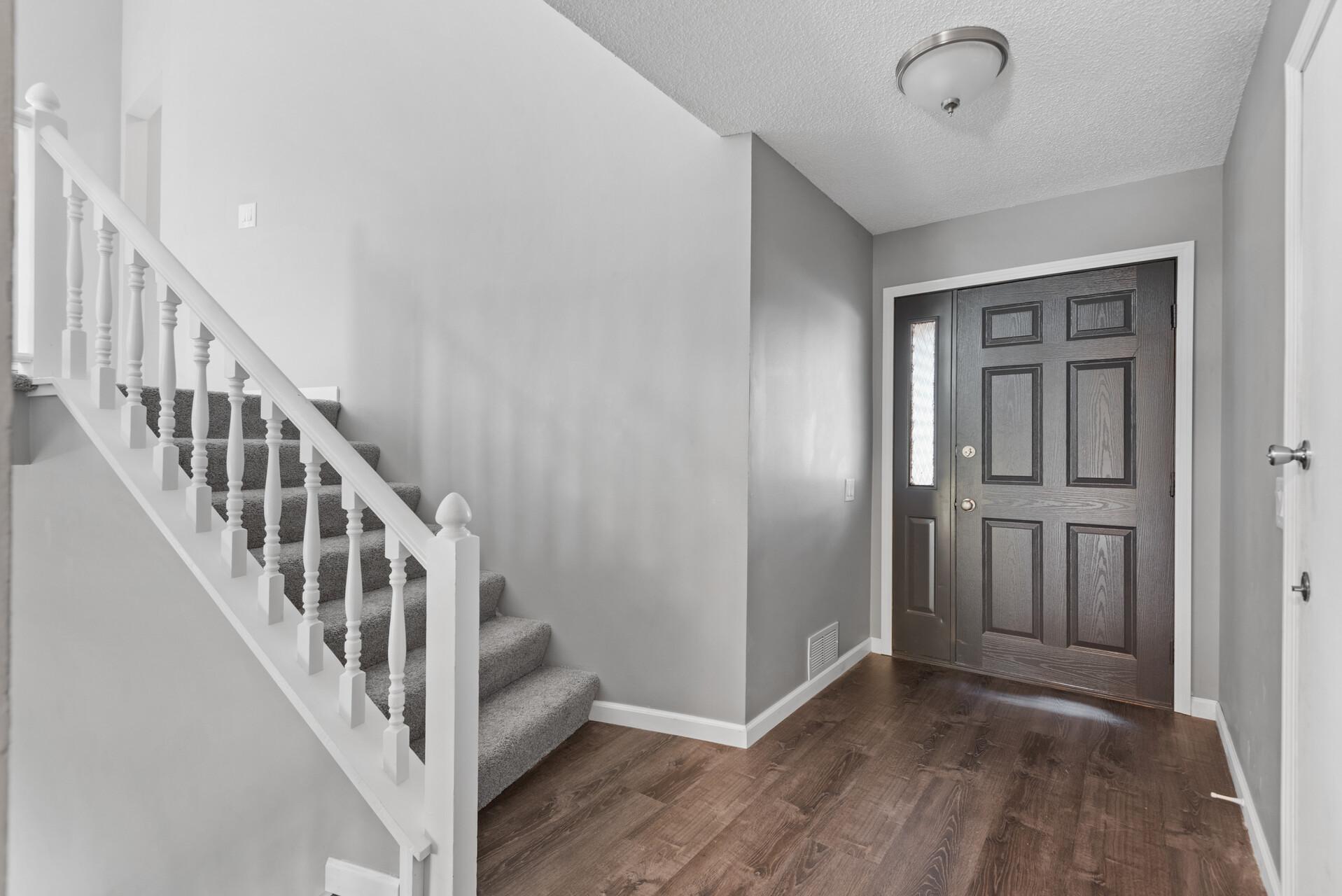 14352 Embry Path Apple Valley, MN 55124 - Photo 9 of 45 Gallery Image 9