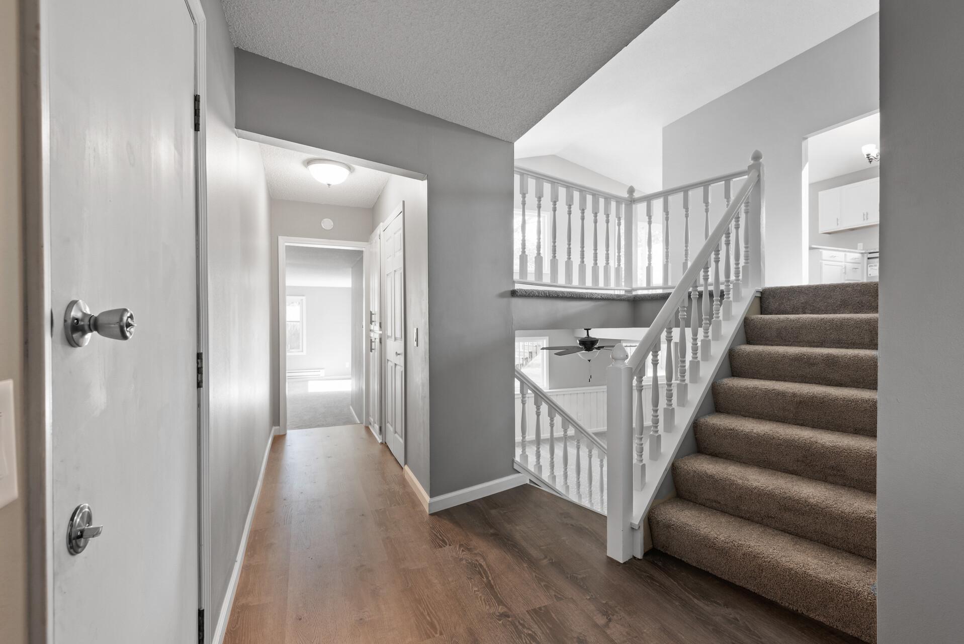 14352 Embry Path Apple Valley, MN 55124 - Photo 10 of 45 Gallery Image 10