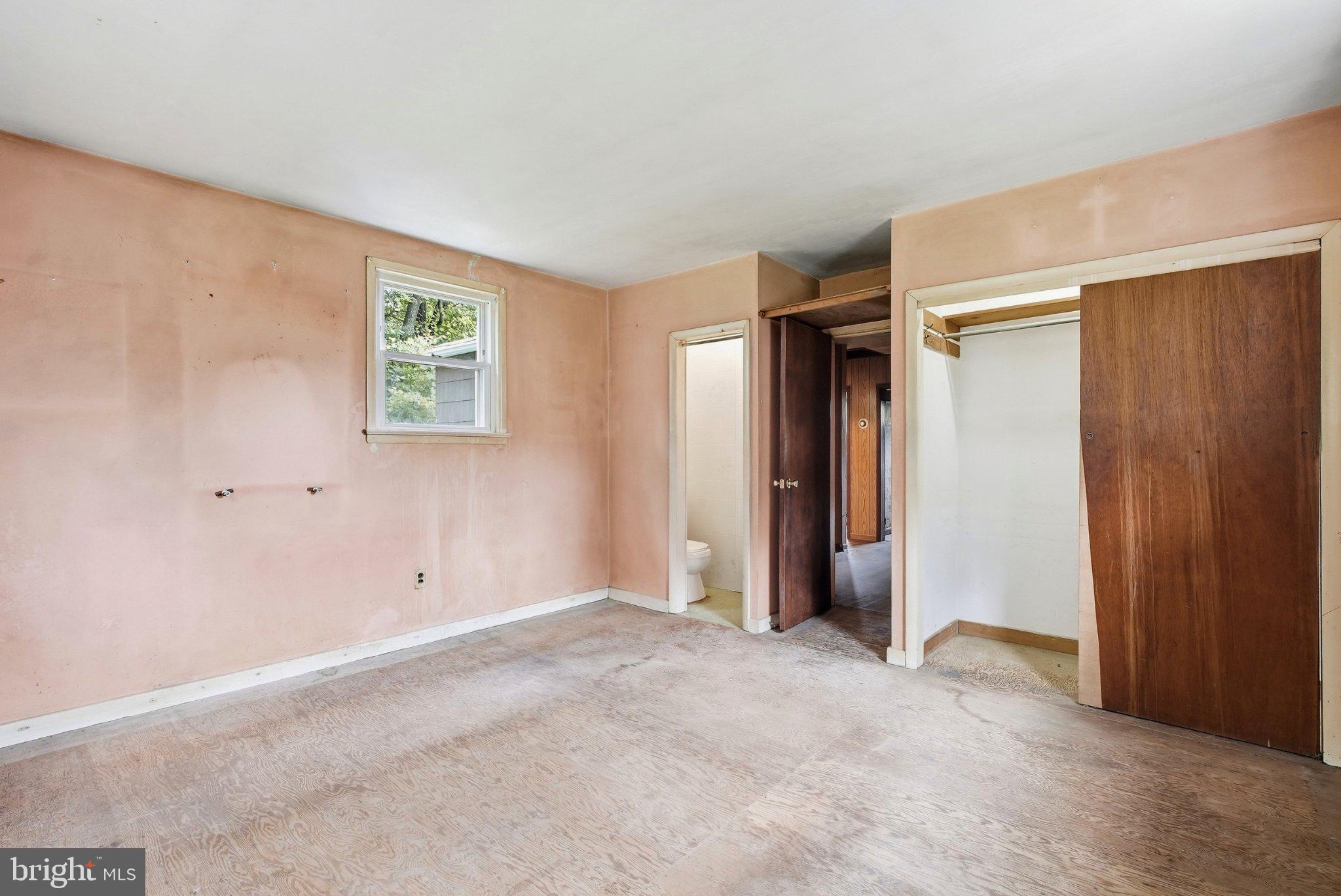 2584 Galloway Road Bensalem, PA 19020 - Photo 16 of 31 Gallery Image 16
