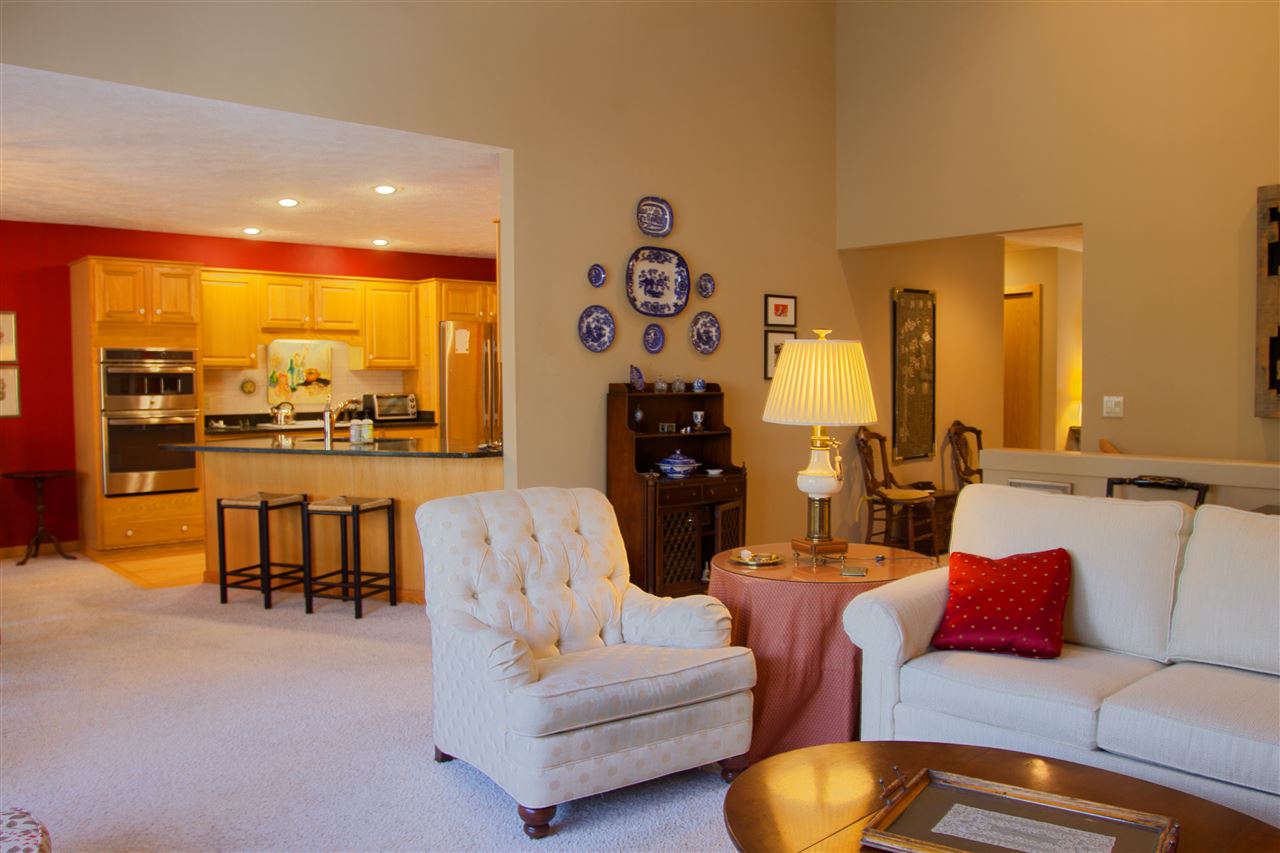 6534 Mission Ridge Traverse City, MI 49686 - Photo 9 of 31 1872274-8.JPG