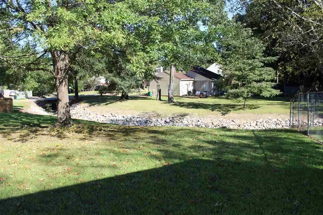 $1,500 | 1932 Lincolnshire Boulevard, Ridgeland, MS 39157