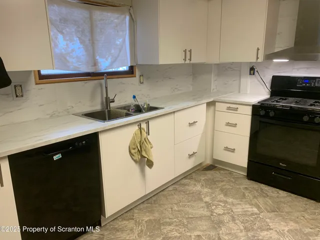 $250,000 | 226 New York Street, Scranton, PA 18509