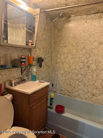 $250,000 | 226 New York Street, Scranton, PA 18509