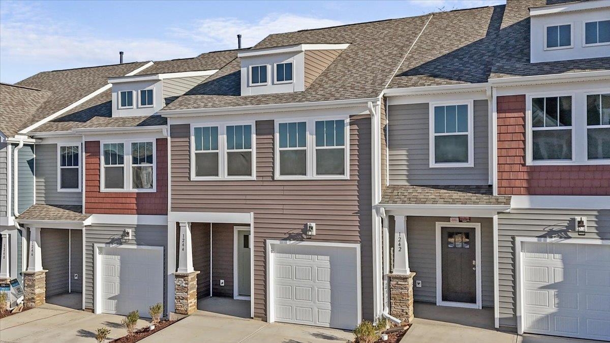 1244 Cherry Orchard Road Moore, SC 29369 - Photo 2 of 31 Gallery Image 2