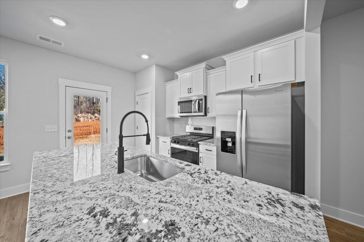 1244 Cherry Orchard Road Moore, SC 29369 - Photo 8 of 31 Gallery Image 8