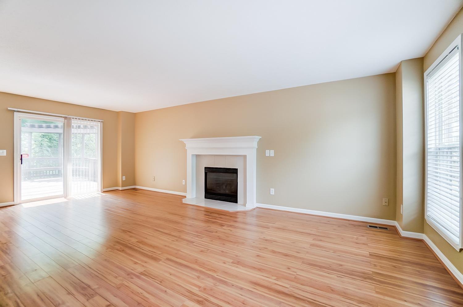1549 Creekside Road Amelia, OH 45102 - Photo 3 of 35