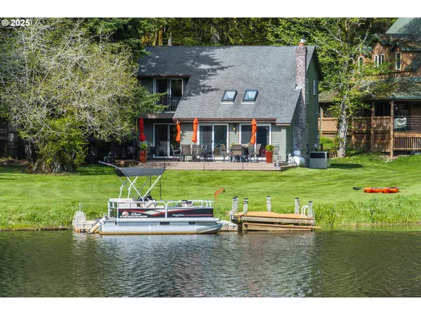 $649,000 | 71848 North Shore Drive, Birkenfeld, OR 97016