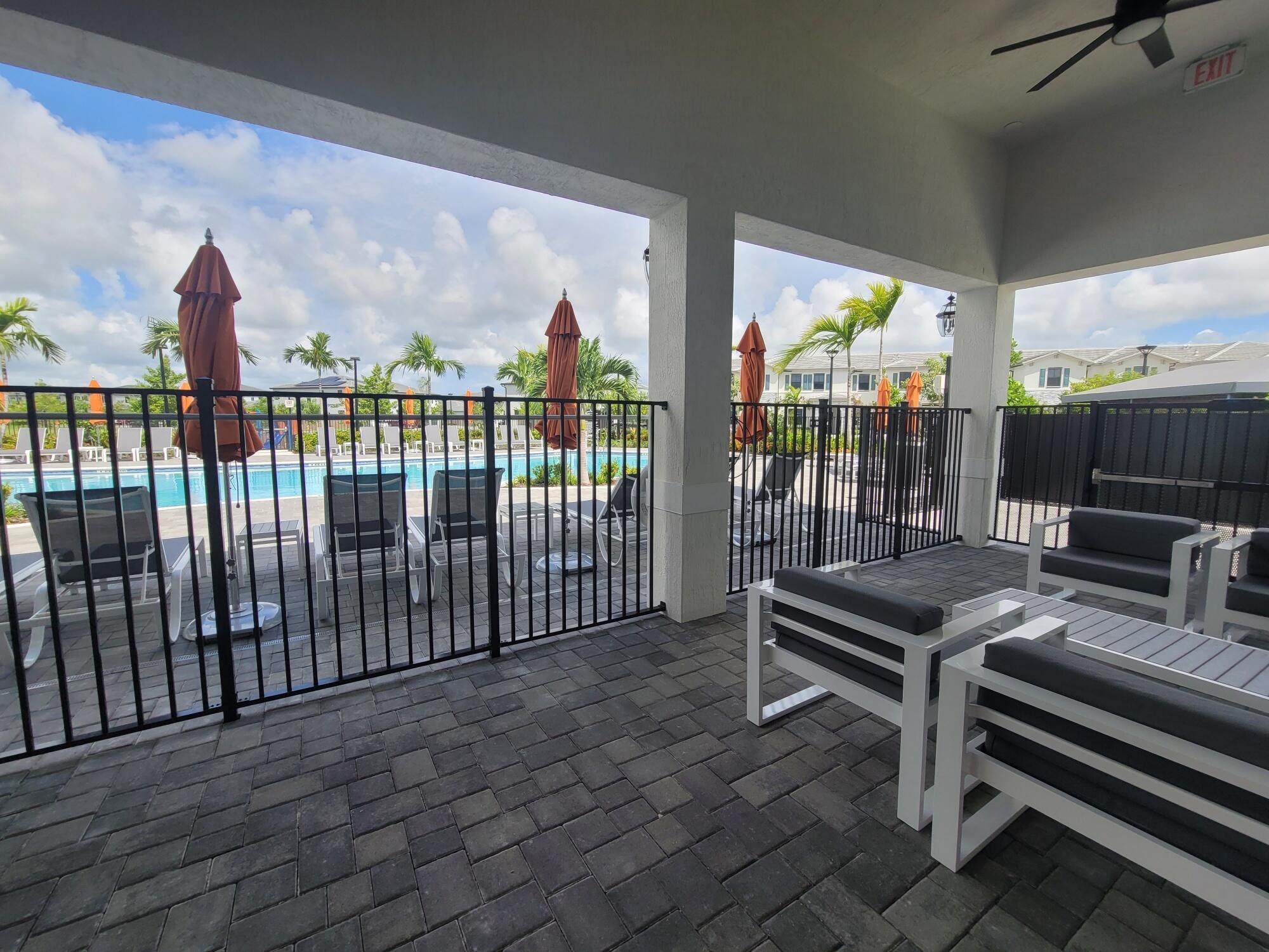 13274 Southwest 287th Terrace Homestead, FL 33033 - Photo 4 of 36 20240828_112621_resized